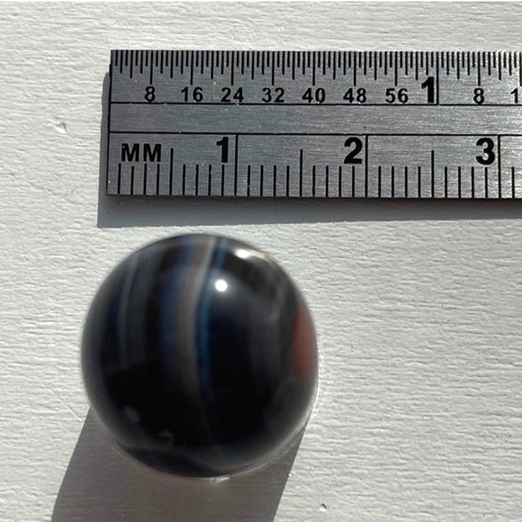 Banded Agate Mini Crystal Sphere - I - Picture 5 of 5
